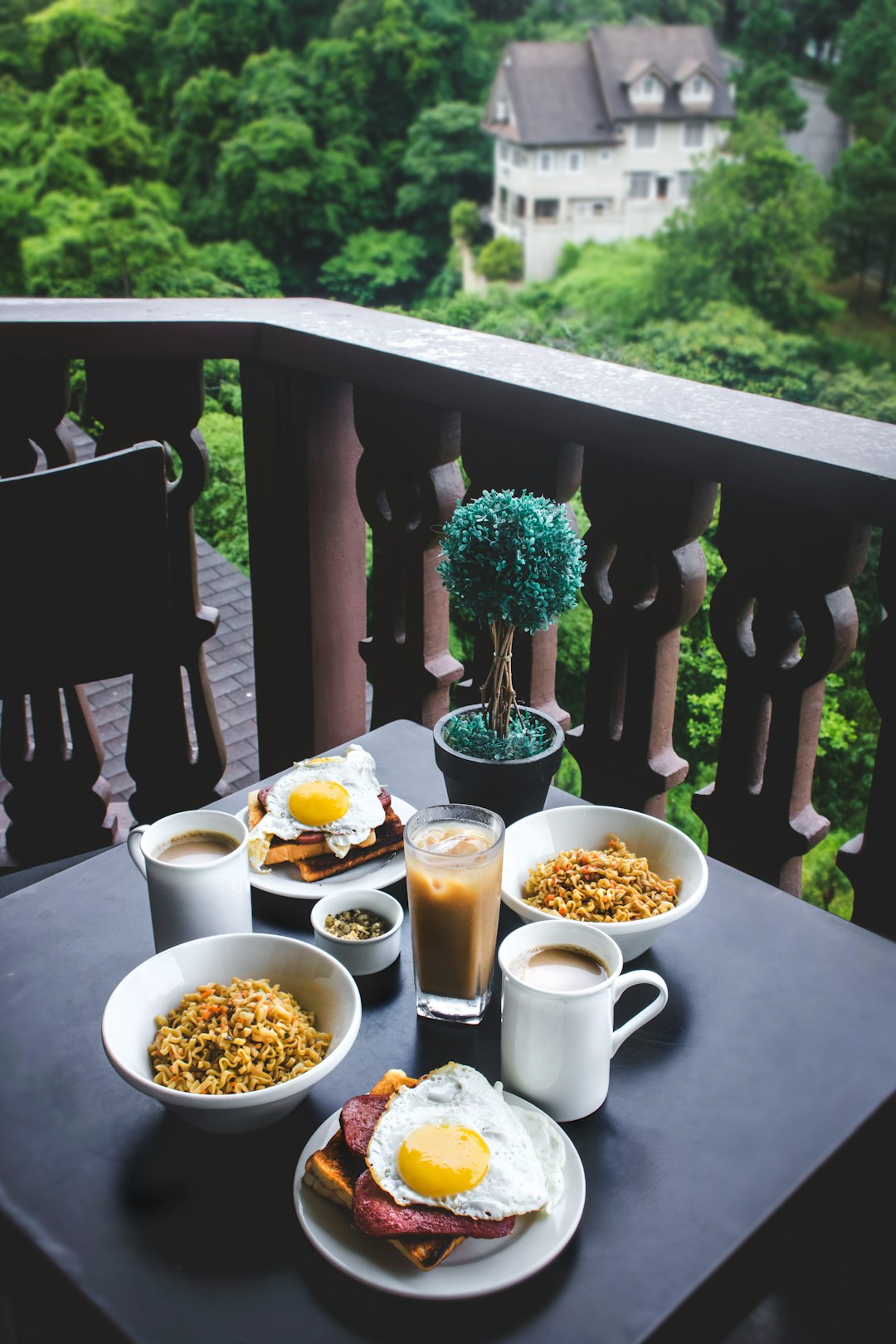 Luxury Rooftop Breakfast Experience
